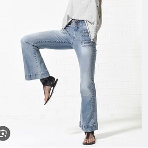 One Teaspoon Blue Fox
Scarletts high waist wide leg size 23